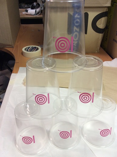 Нанесение логотипа на пластиковые стаканы под заказ