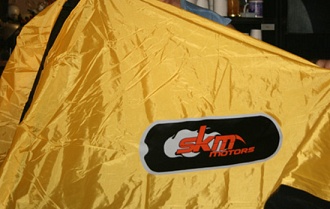 Палатки с логотипом.