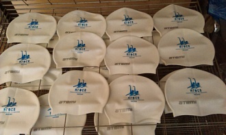 Силиконовые шапочки для бассейна с логотипом.