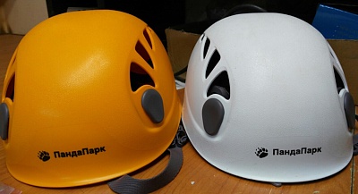 Нанесение логотипа на велосипедные шлемы.
