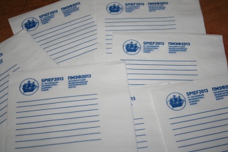 Бумажные салфетки с логотипом. Нанесение 1+0 (шелкография).